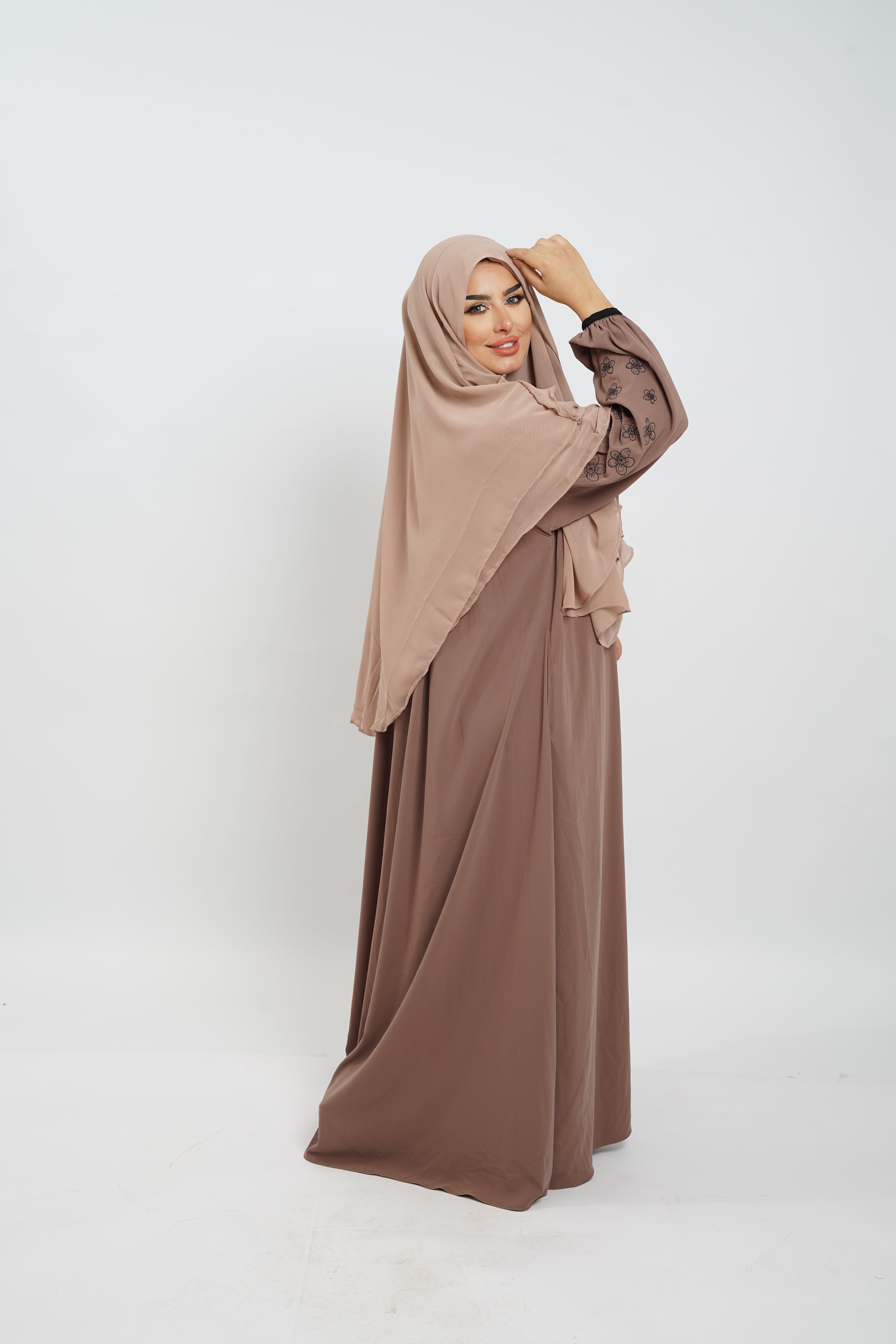 Romaysa Abaya
