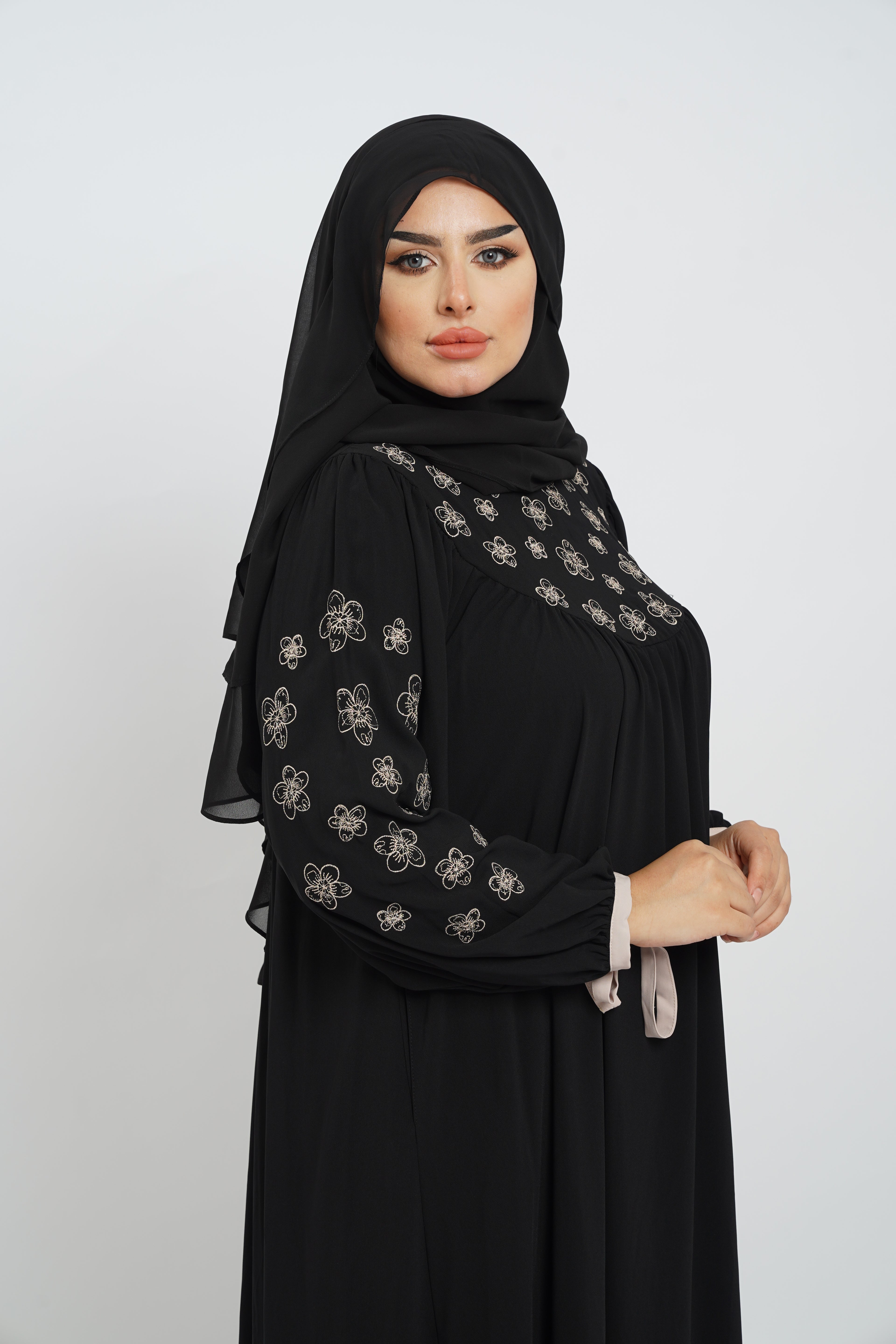 Romaysa Abaya