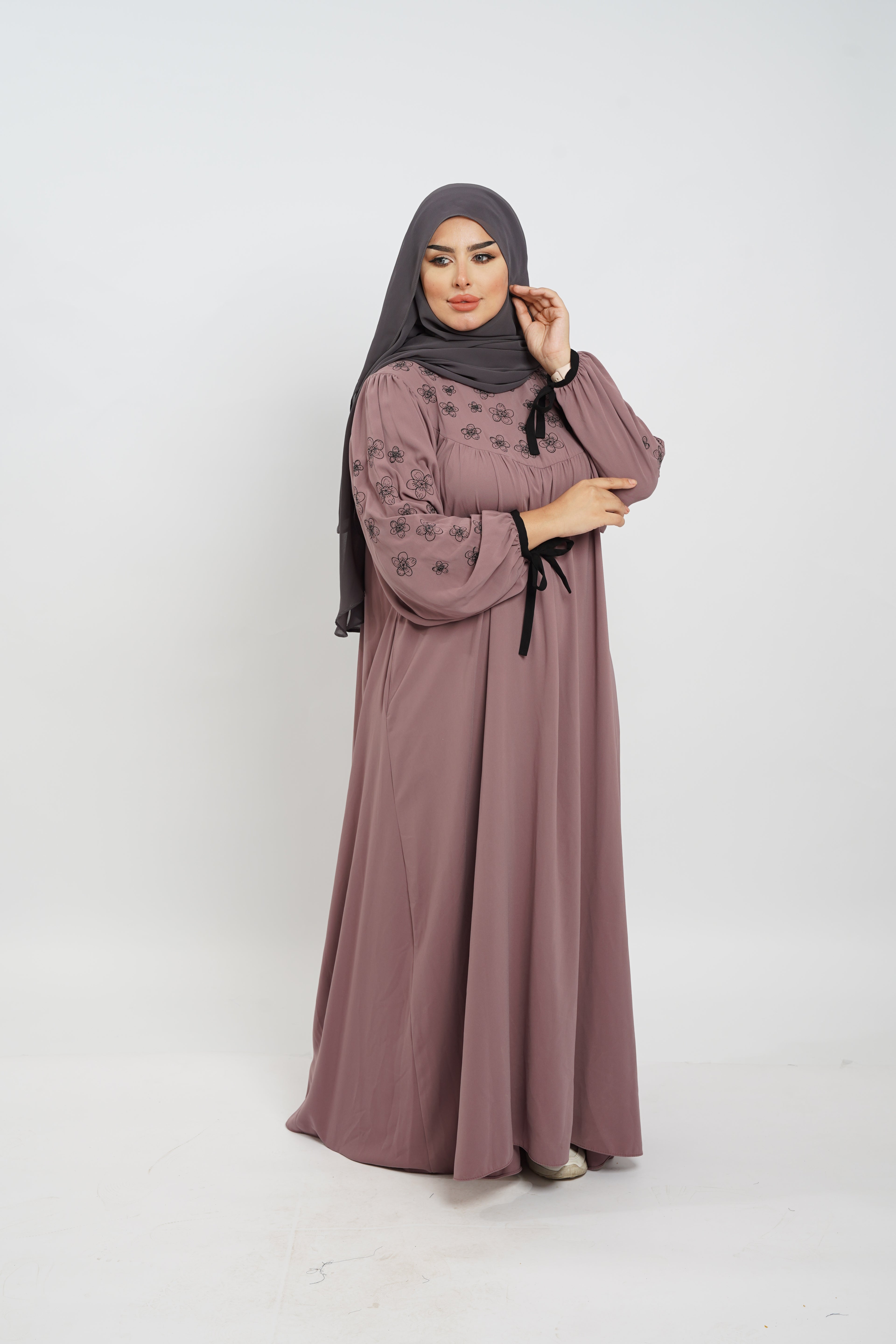 Romaysa Abaya