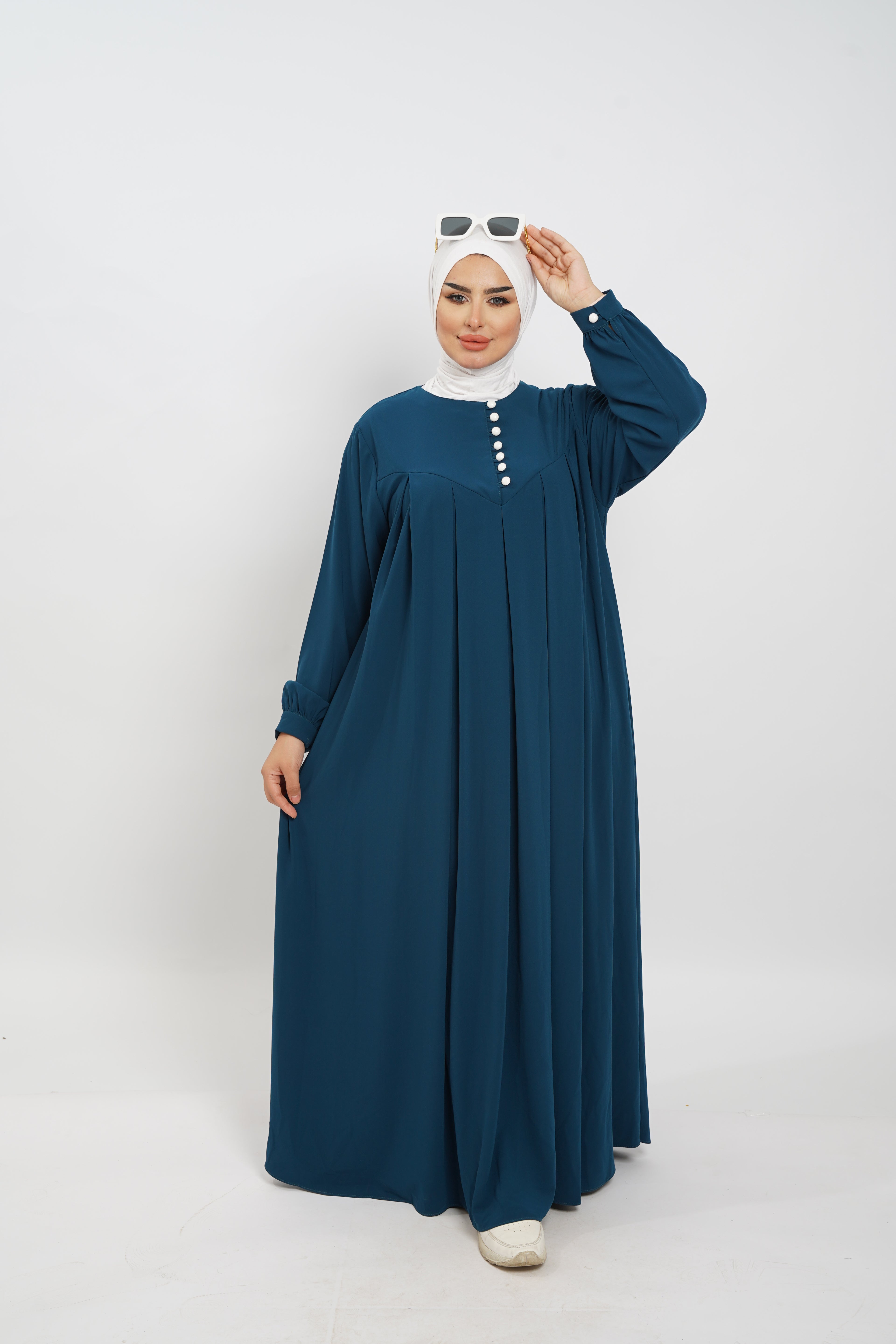 Retag Abaya