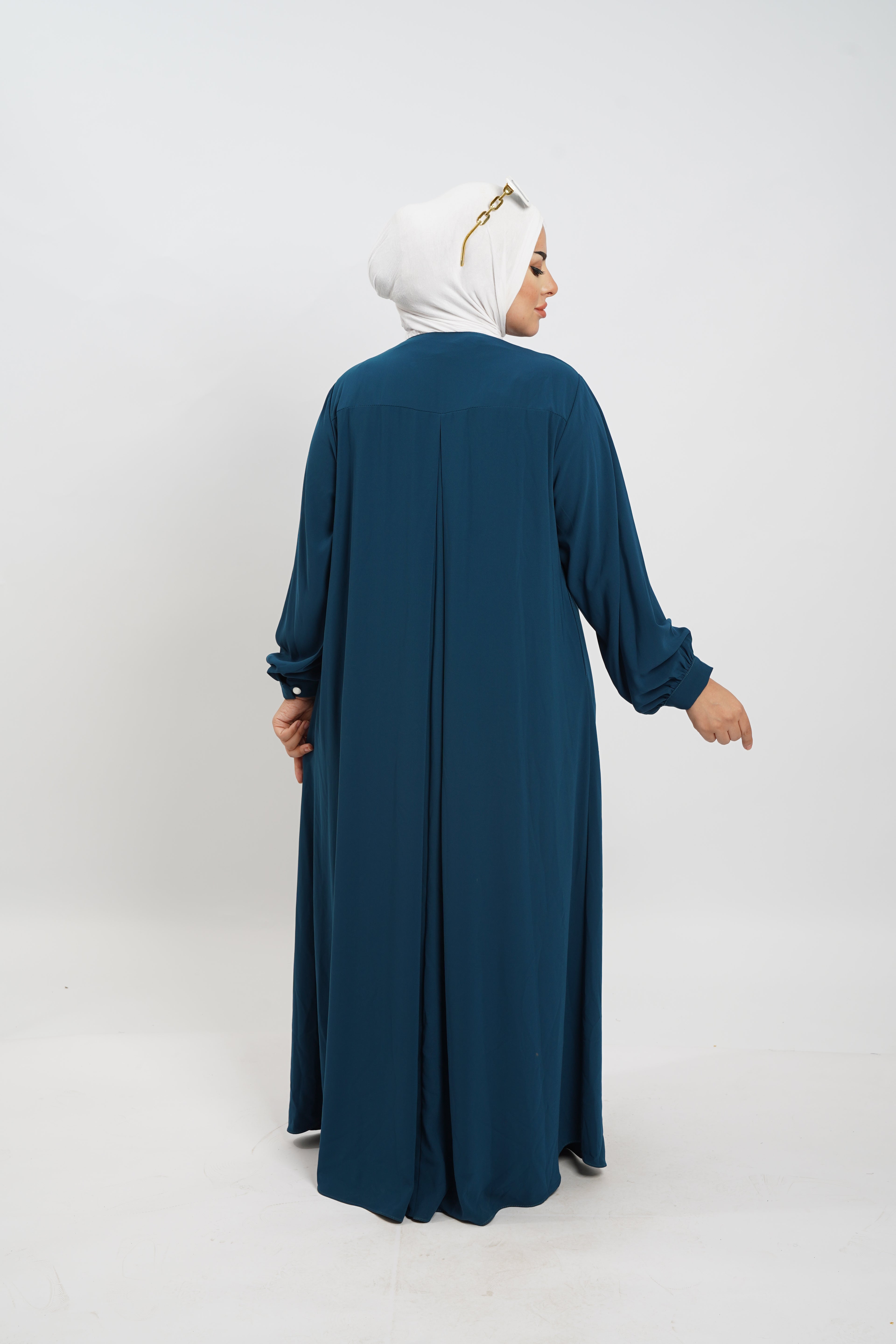 Retag Abaya