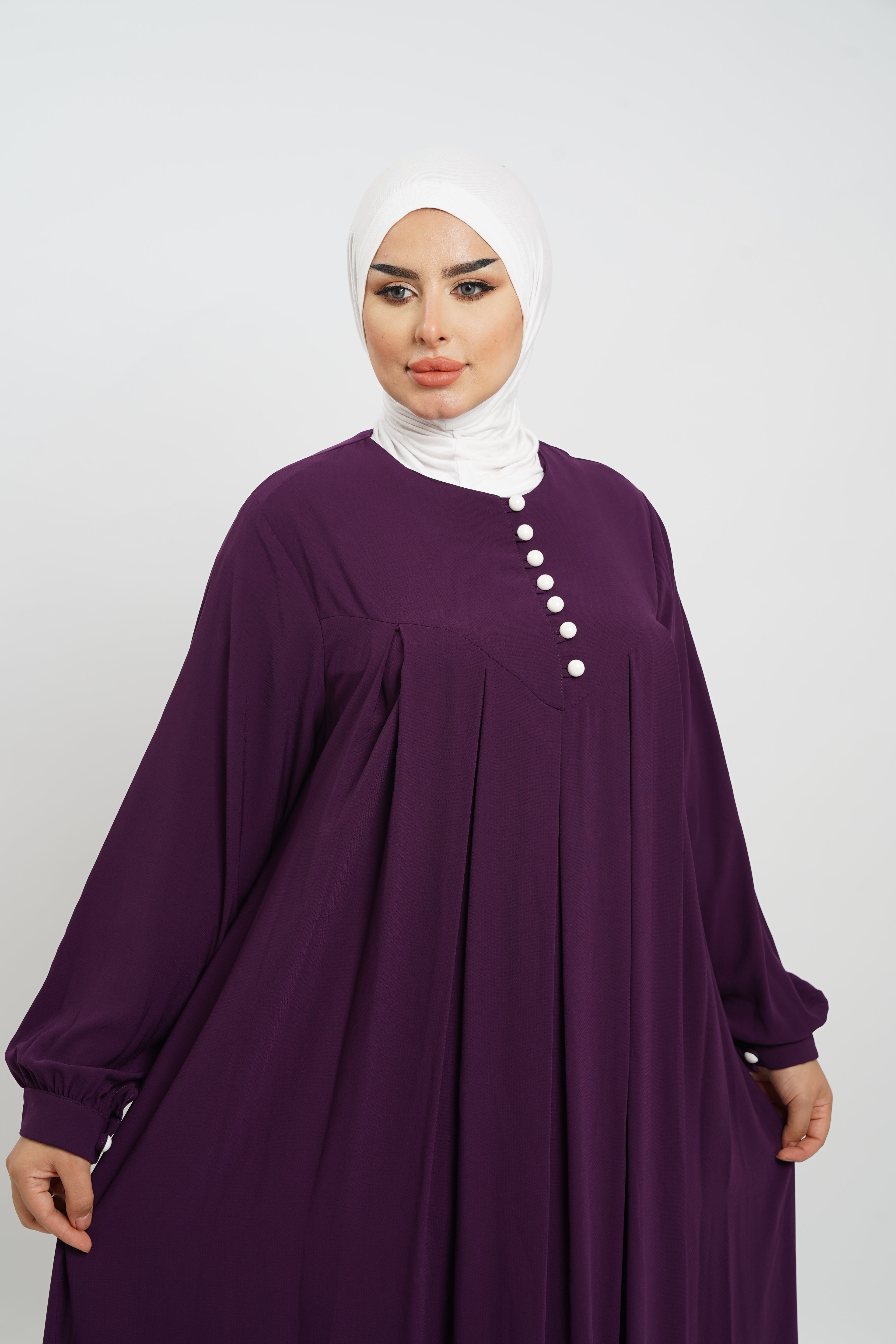 Retag Abaya