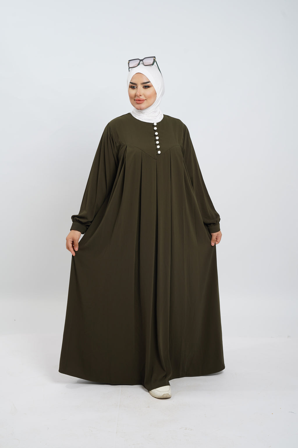 Retag Abaya
