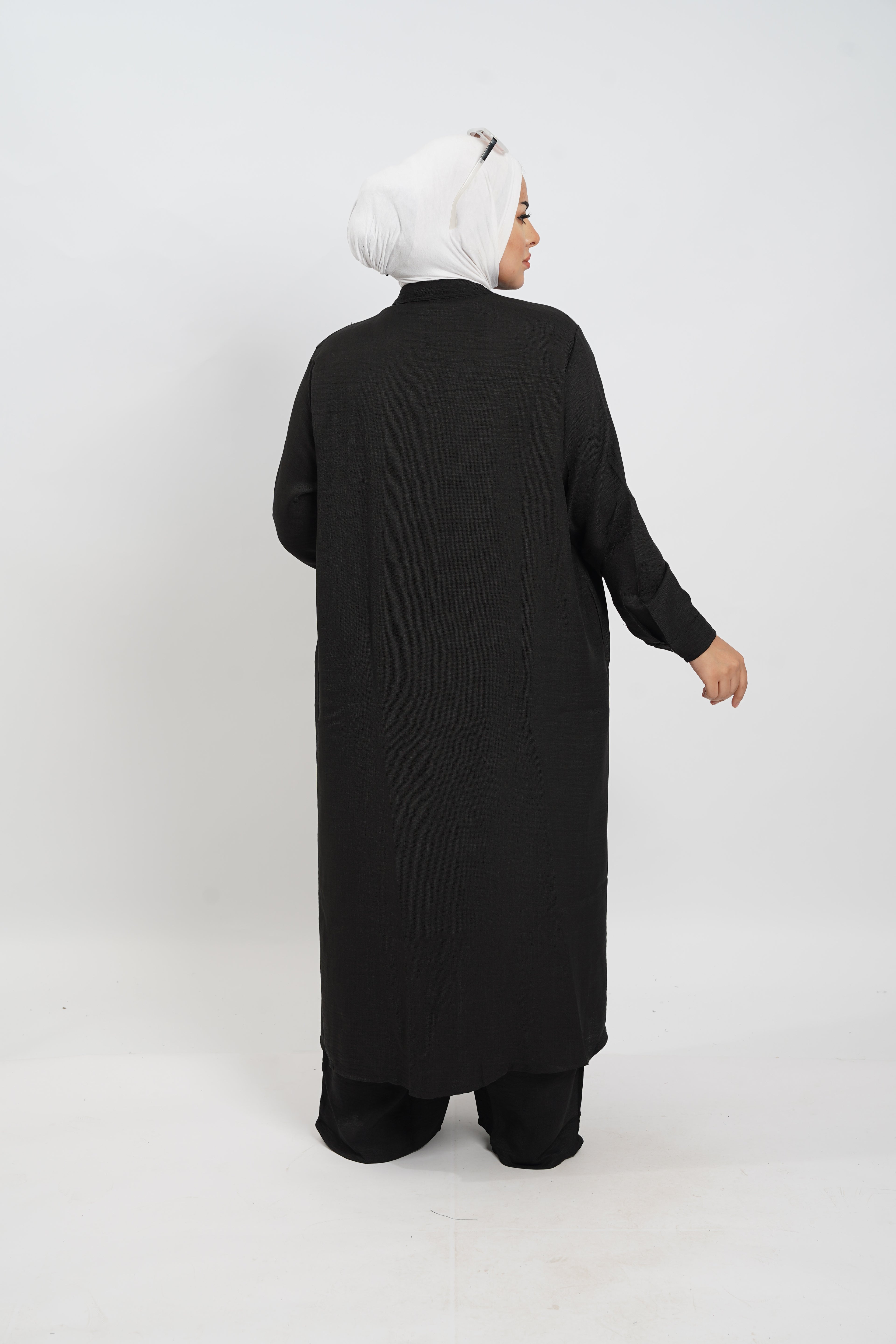 Ashraqat Suit