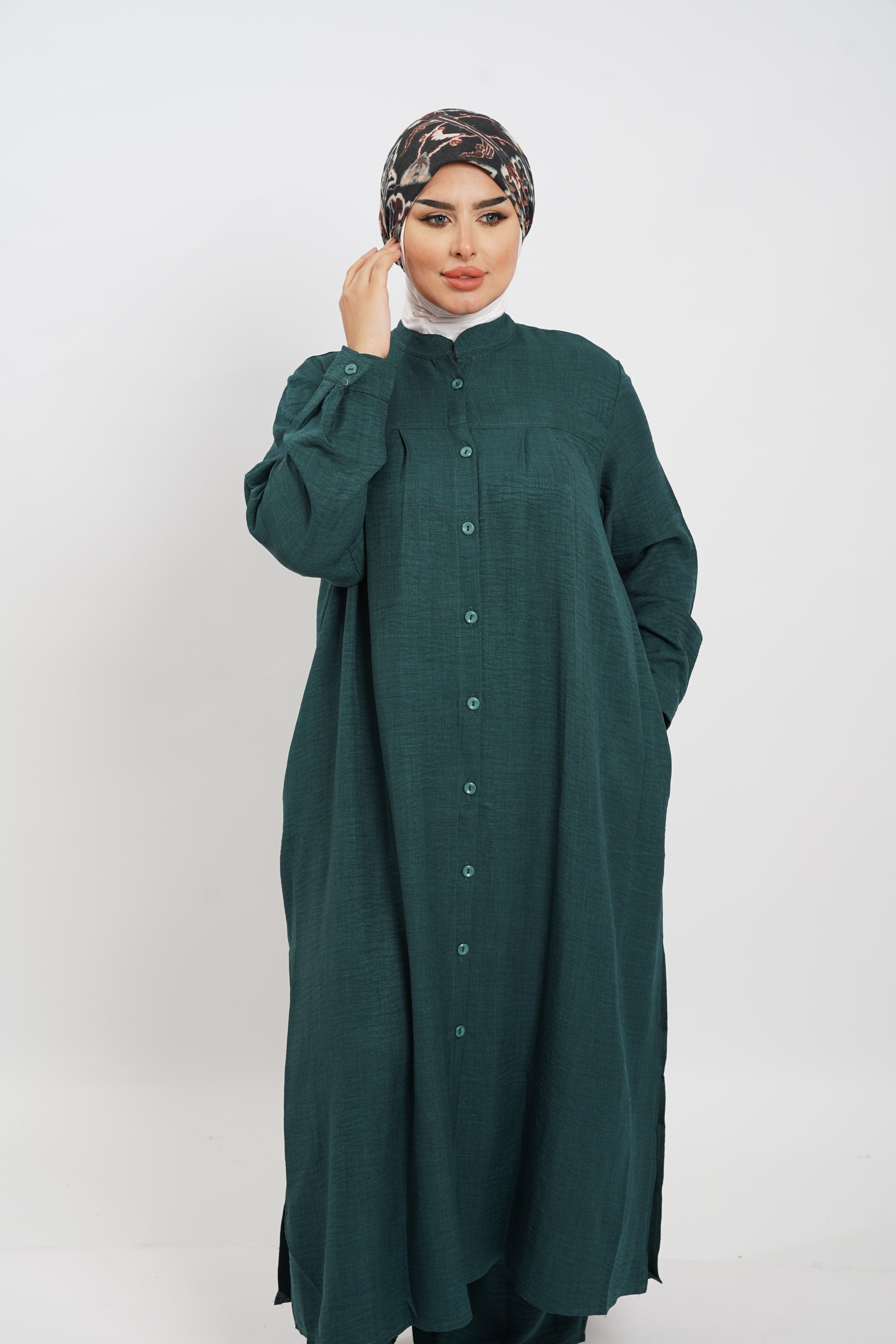 Ashraqat Suit