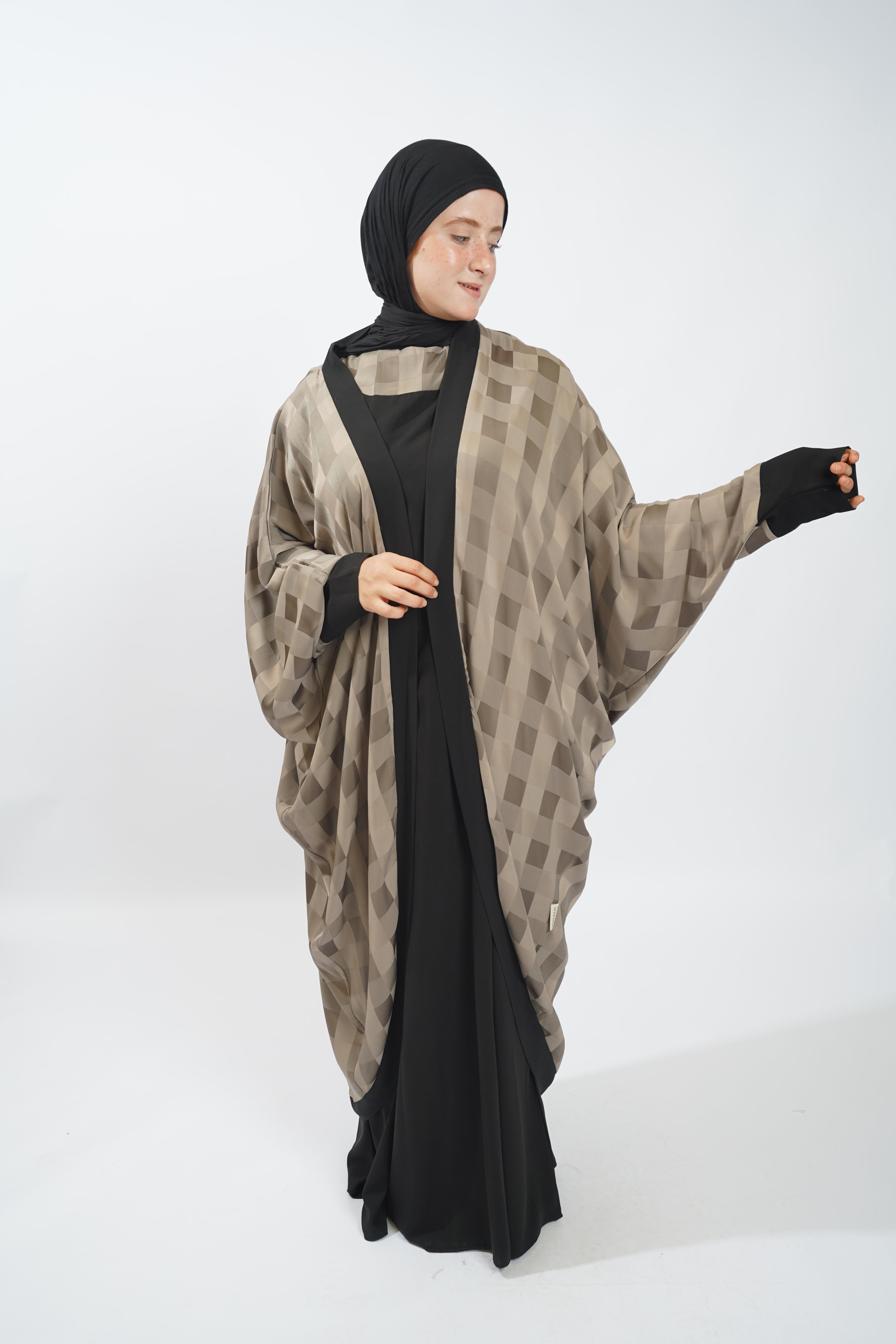 Taliya Abaya