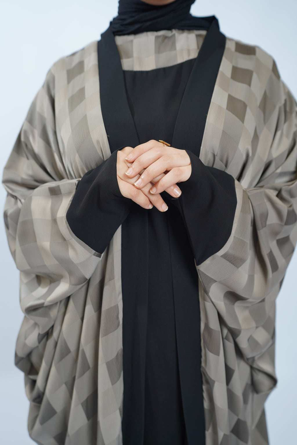 Taliya Abaya