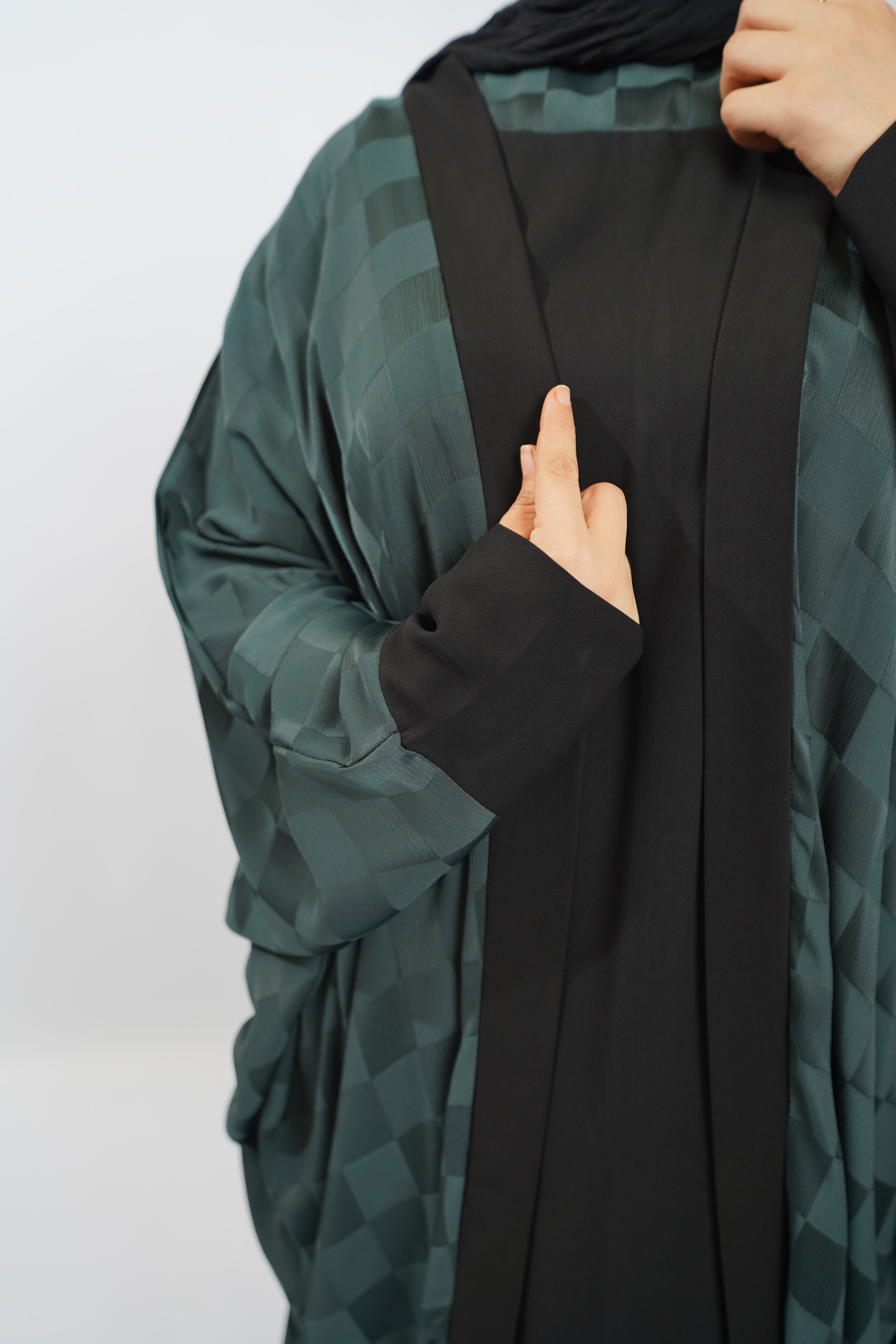 Taliya Abaya