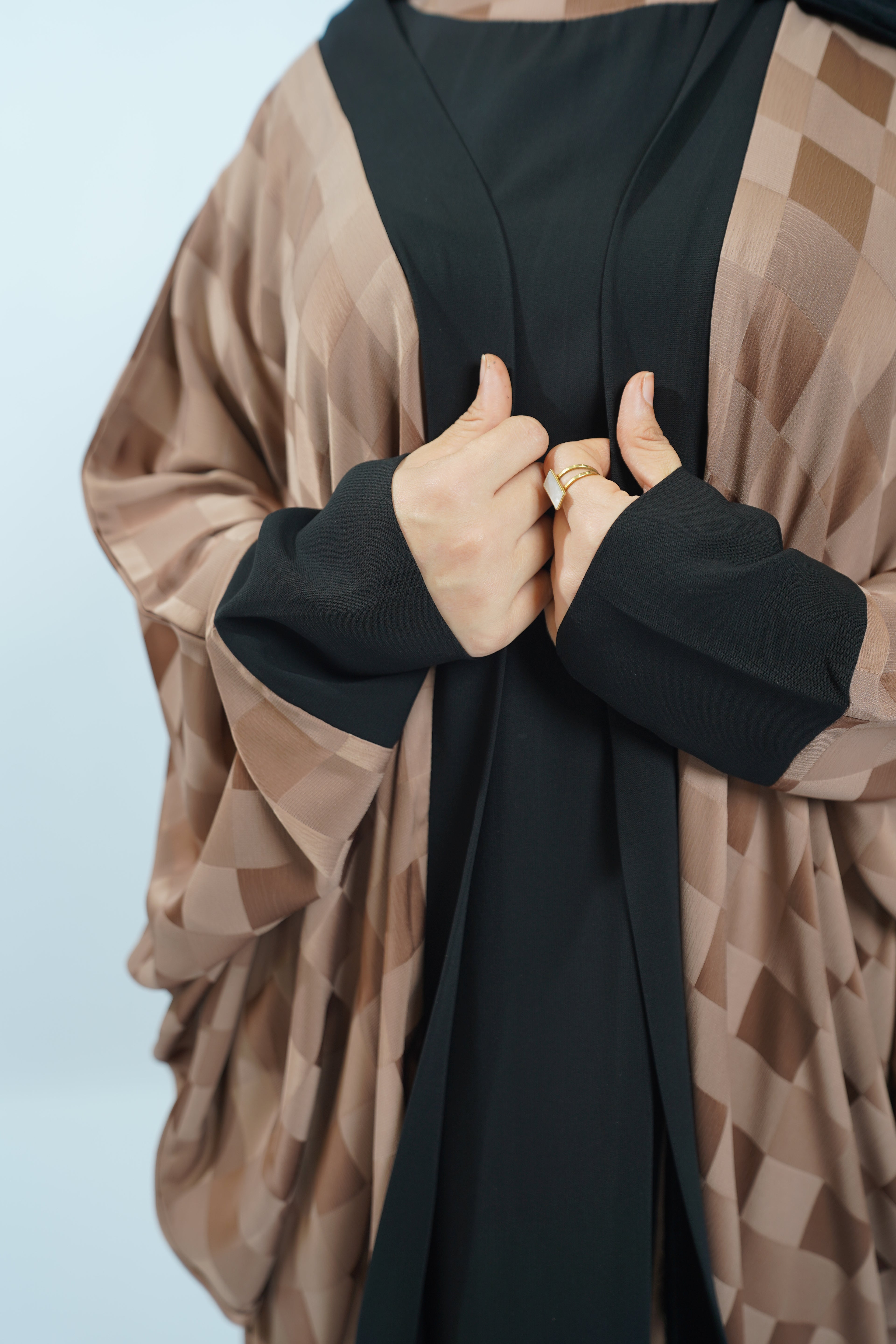 Taliya Abaya